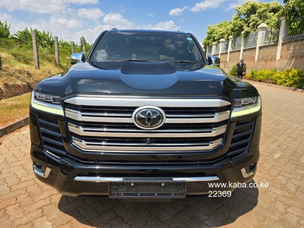 2023-toyota-landcruiser-zx-v8-big-9