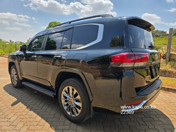 2023-toyota-landcruiser-zx-v8-big-3