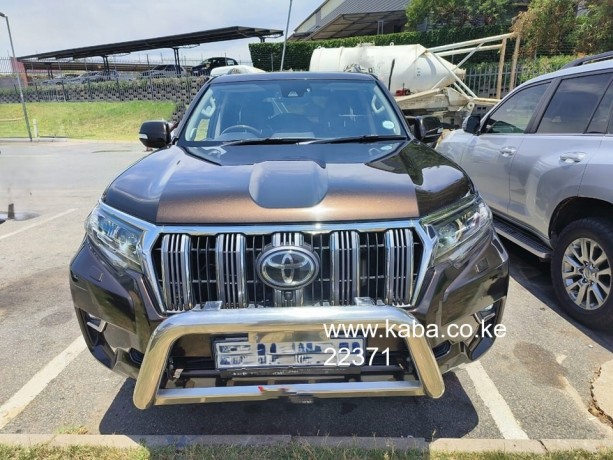 2021-toyota-prado-vx-l-big-0