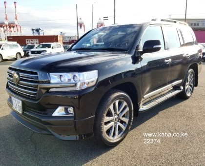 2018 Toyota landcruiser zx v8 petrol