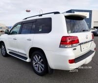 2018-toyotalandcruiser-zx-v8-petrol-small-2