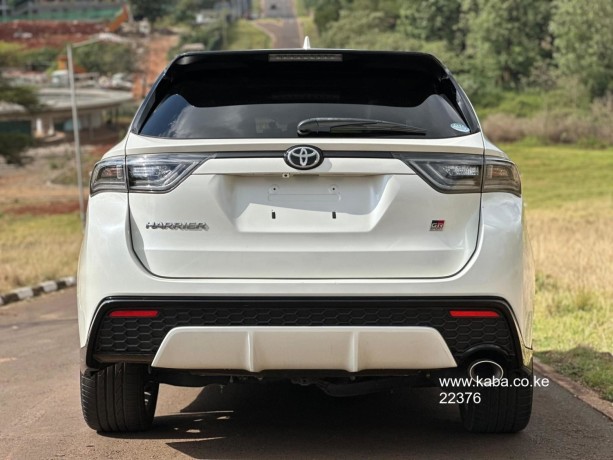 new-model-2018-toyota-harrier-gr-sport-big-1