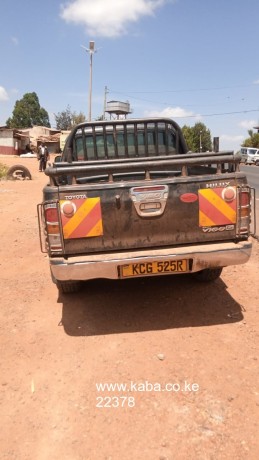 toyota-hilux-double-cabin-big-4