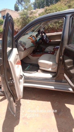 toyota-hilux-double-cabin-big-5