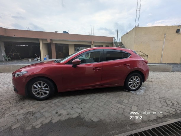 2014-mazda-axela-for-sale-big-3