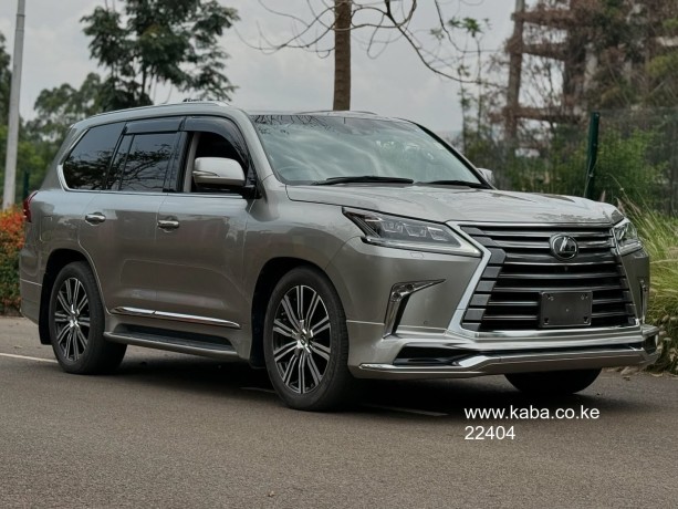 2018-lexus-lx-570-big-5