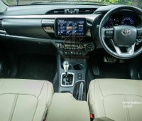 2019-toyota-hilux-trd-edition-small-5