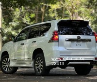 2019-toyotalandcruiser-prado-txl-small-8