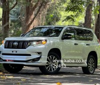 2019-toyotalandcruiser-prado-txl-small-0