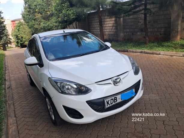 2013-mazda-demio-for-sale-big-8