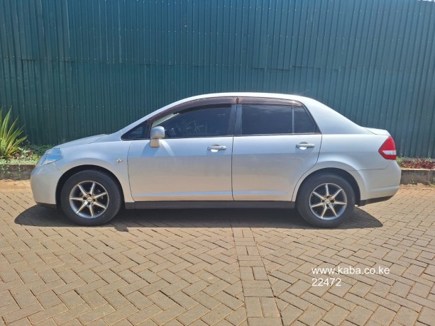 2008-nissan-tiida-for-sale-big-8