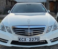 mercedes-e350-small-0