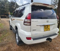 toyota-prado-small-4