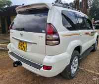 toyota-prado-small-5