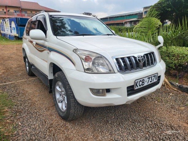 toyota-prado-big-1