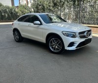 2018-glc250-coupe-amg-sunroof-small-0