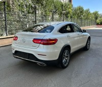 2018-glc250-coupe-amg-sunroof-small-5