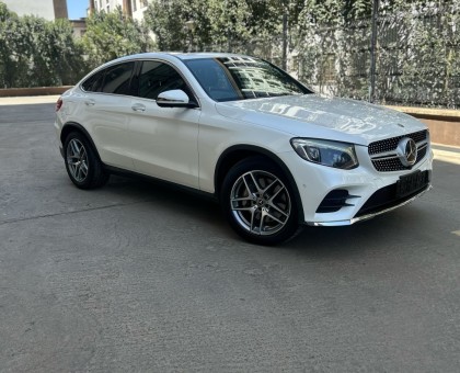 2018 GLC250 COUPE AMG SUNROOF