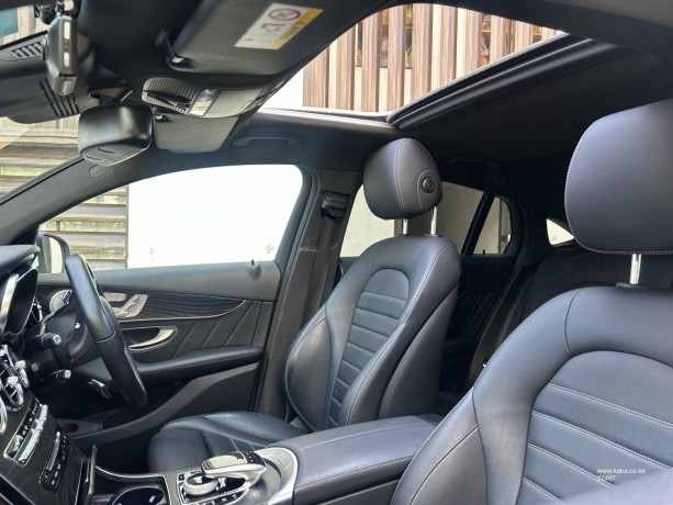 2018-glc250-coupe-amg-sunroof-big-1