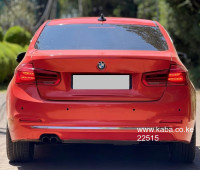 bmw-320i-2017-luxury-spec-1-of-1-small-6