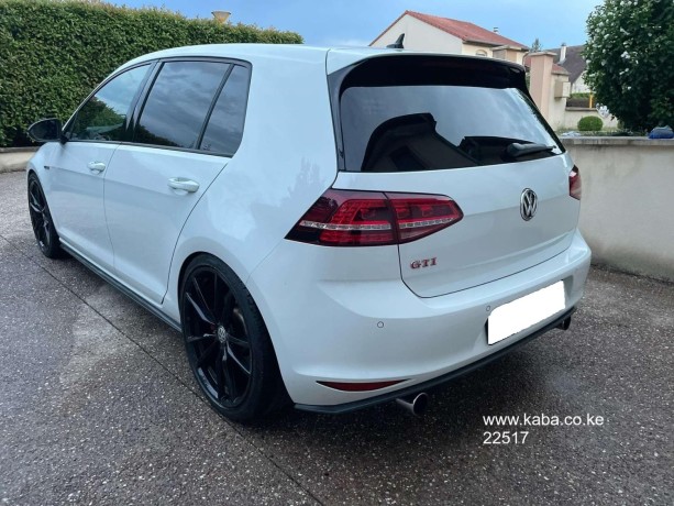 volkswagen-golf-7-gti-2014-color-white-big-2