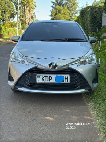 2017-toyota-vitz-for-sale-big-1