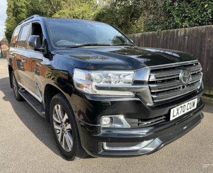 2020 Toyota Landcruiser V8 4.6 ZX 8 SEATER