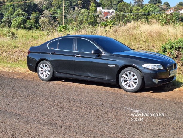 bmw-520i-big-0