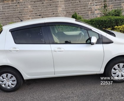 2014 Toyota Vitz for sale