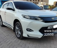 toyota-harrier-2016-model-small-0