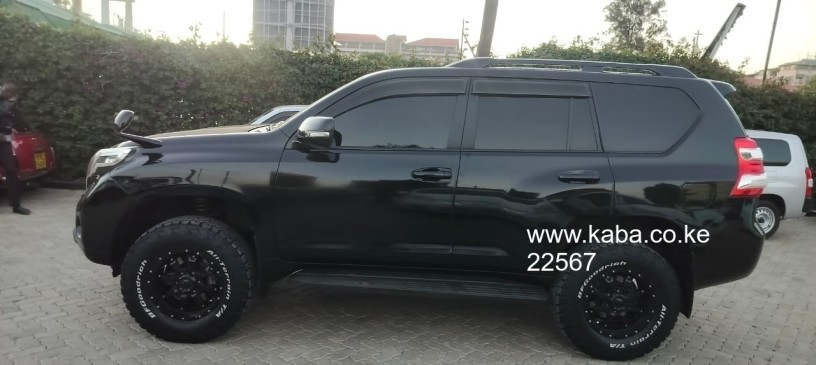 toyota-prado-2014-model-big-4