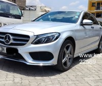 mercedes-benz-c220d-small-0