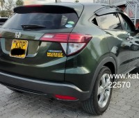 honda-vezel-2017-model-small-5