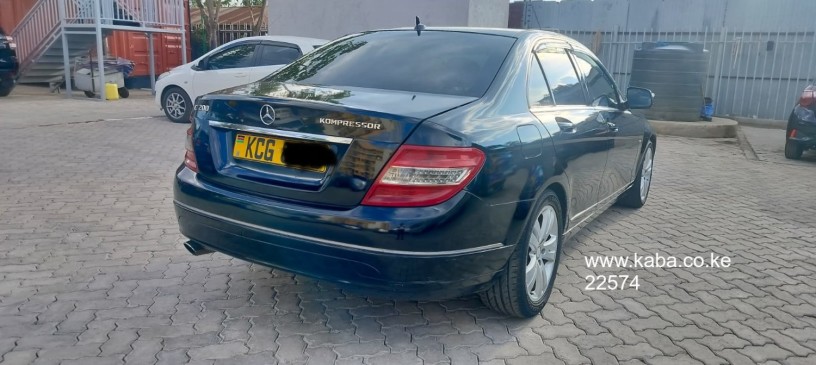 mercedes-benz-c200-2008-model-big-6