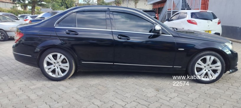 mercedes-benz-c200-2008-model-big-8