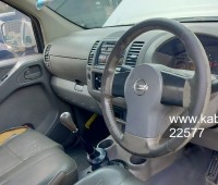 nissan-navara-2009-model-small-2