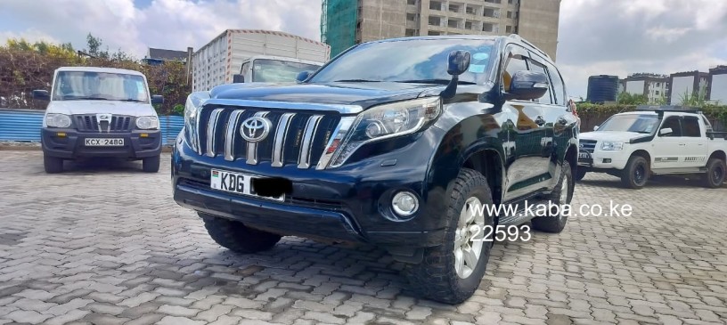 toyota-prado-2014-model-big-0