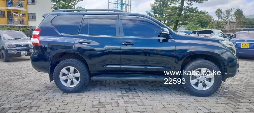 toyota-prado-2014-model-big-4