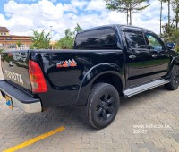 2010-toyota-hilux-double-cabin-for-sale-small-1