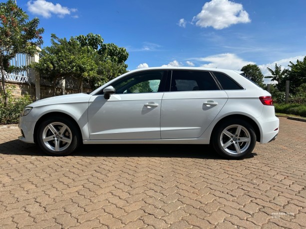 2018-audi-a3-hatchback-big-9