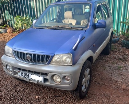 Daihatsu Terios 4x4 SUV (identical with Toyota Cami)