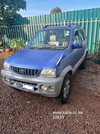 daihatsu-terios-4x4-suv-identical-with-toyota-cami-big-0