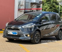 2016-toyota-sienta-for-sale-small-5