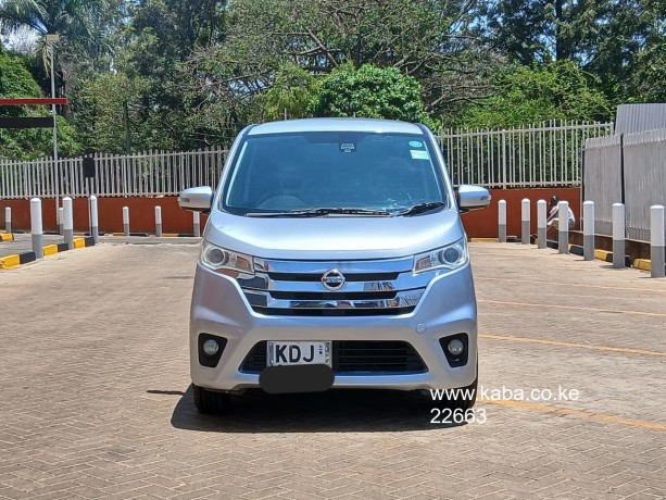 2015-nissan-dayz-for-sale-big-3
