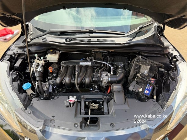2016-honda-vezel-hybrid-for-sale-big-8
