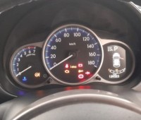 mazda-demio-small-8