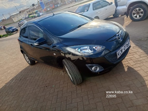 mazda-demio-big-4