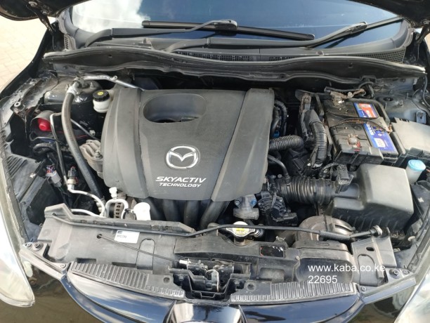mazda-demio-big-2