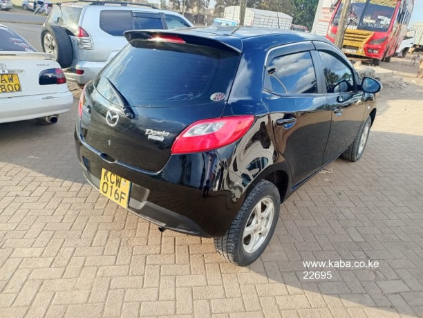 mazda-demio-big-1