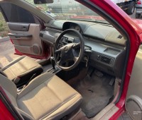 nissan-xtrail-t30-small-8